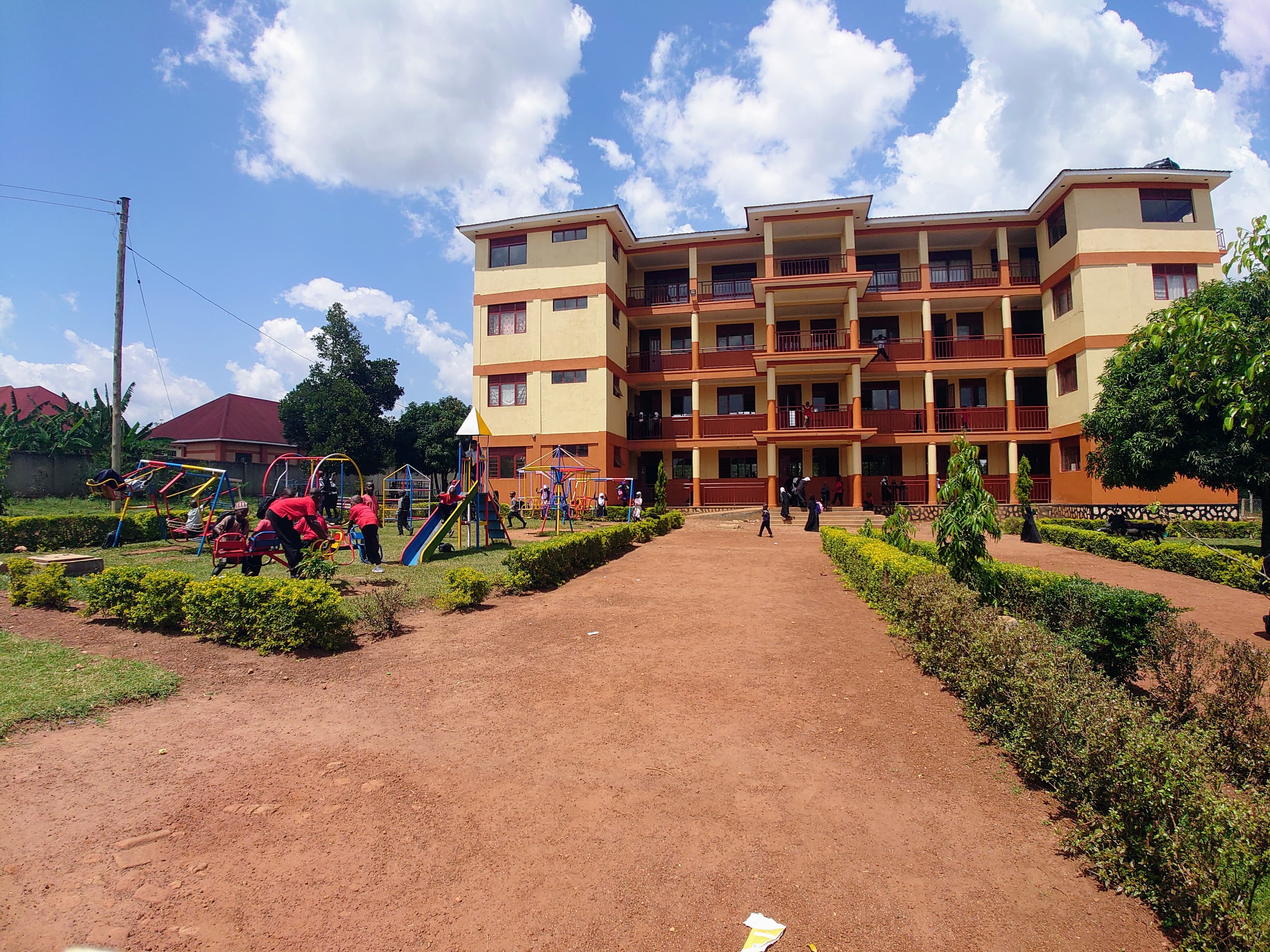 Al Hanan school environment and student engagement - scene 5