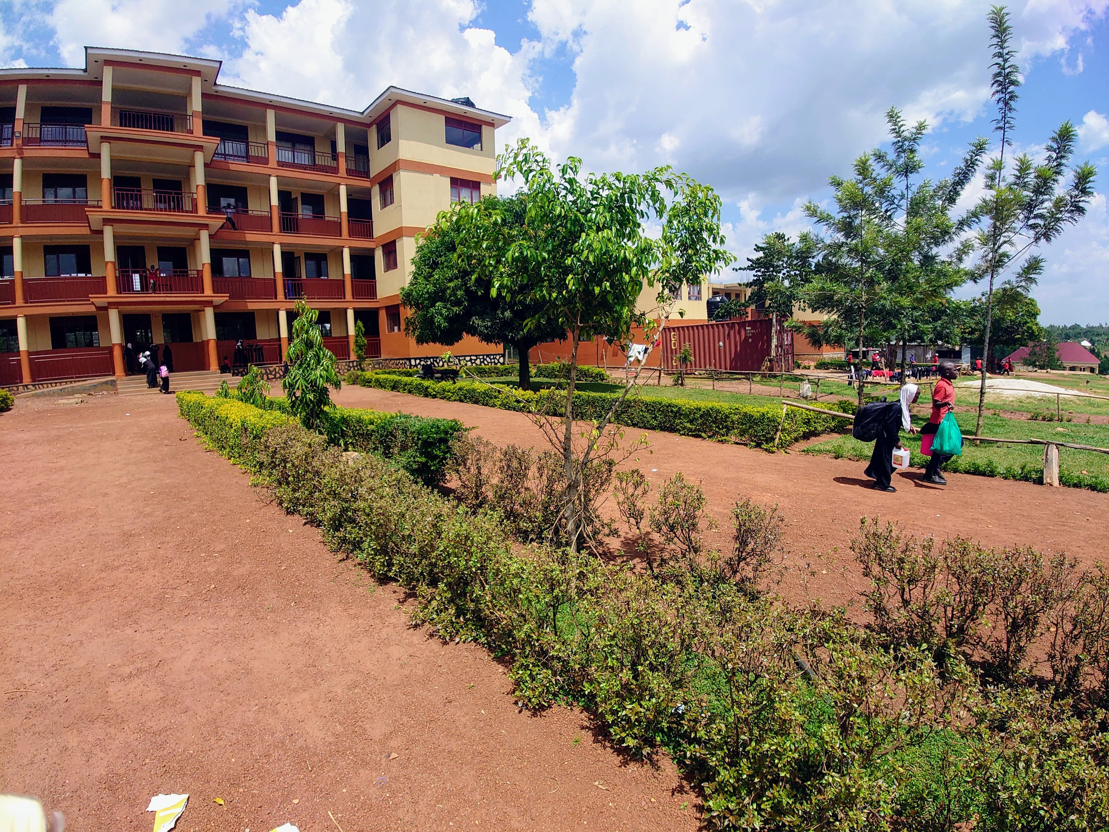 Al Hanan student wellness and extracurricular activities